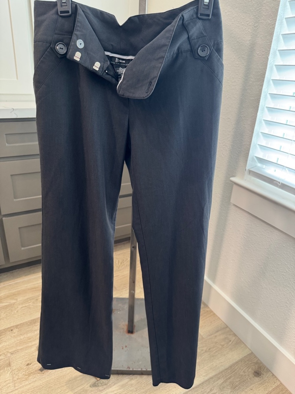 Byer California Black Women's Pants with Branded Waist Label